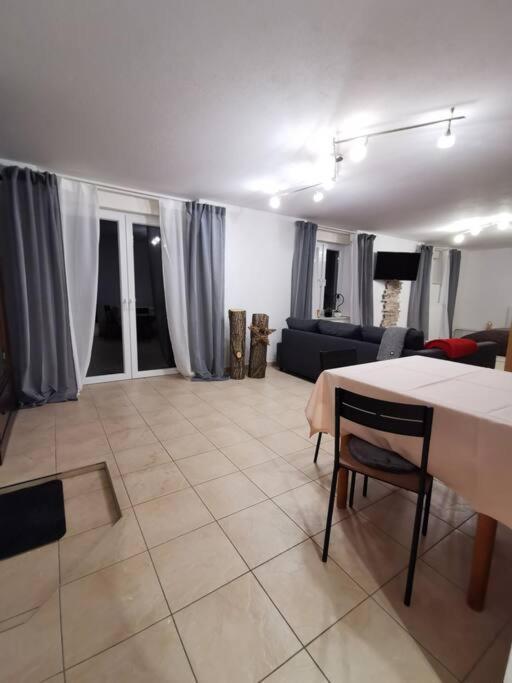 Appartamento RAuszeit Nittendorf Esterno foto